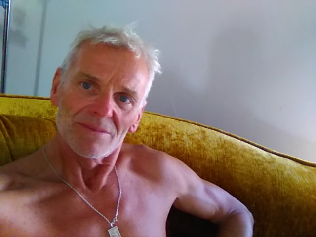 Cornelius - Domvallier - Vosges | Rencontre gay