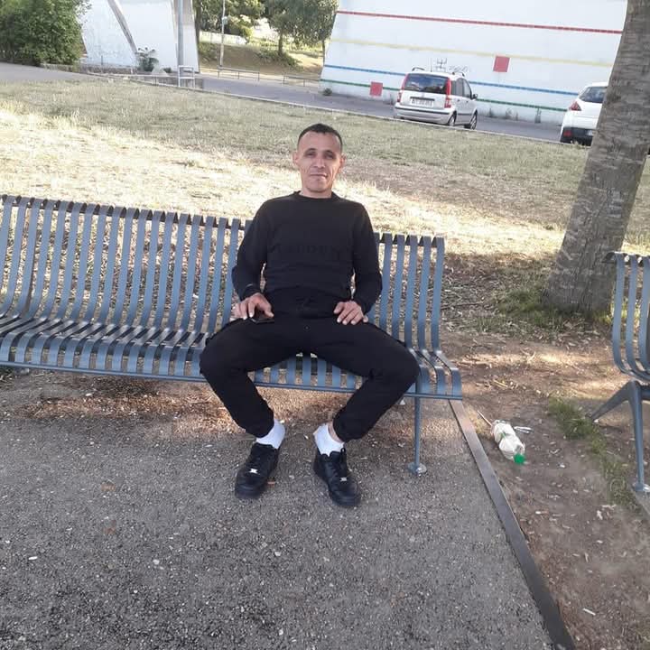 Louis-jean - Mesmont - Ardennes | Rencontre gay