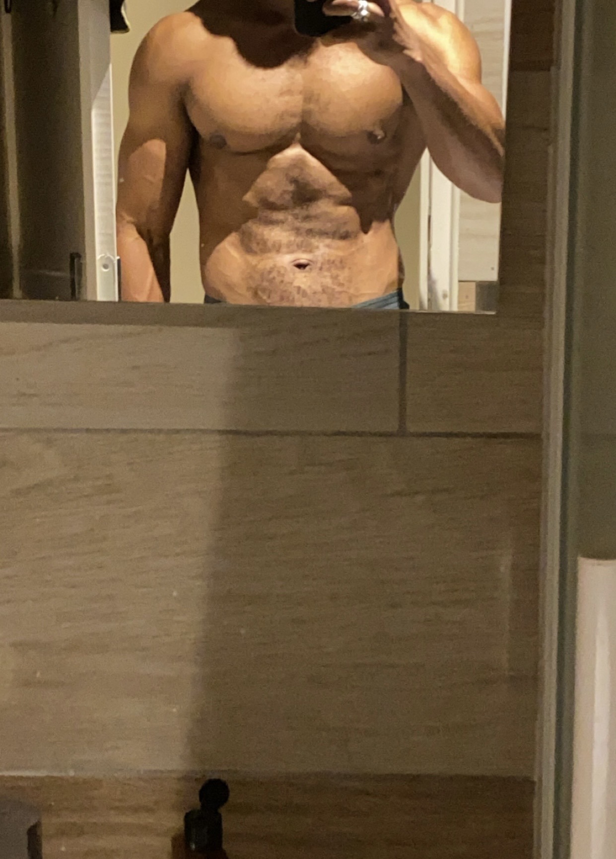 Phanuel - Tragny - Moselle | Rencontre gay