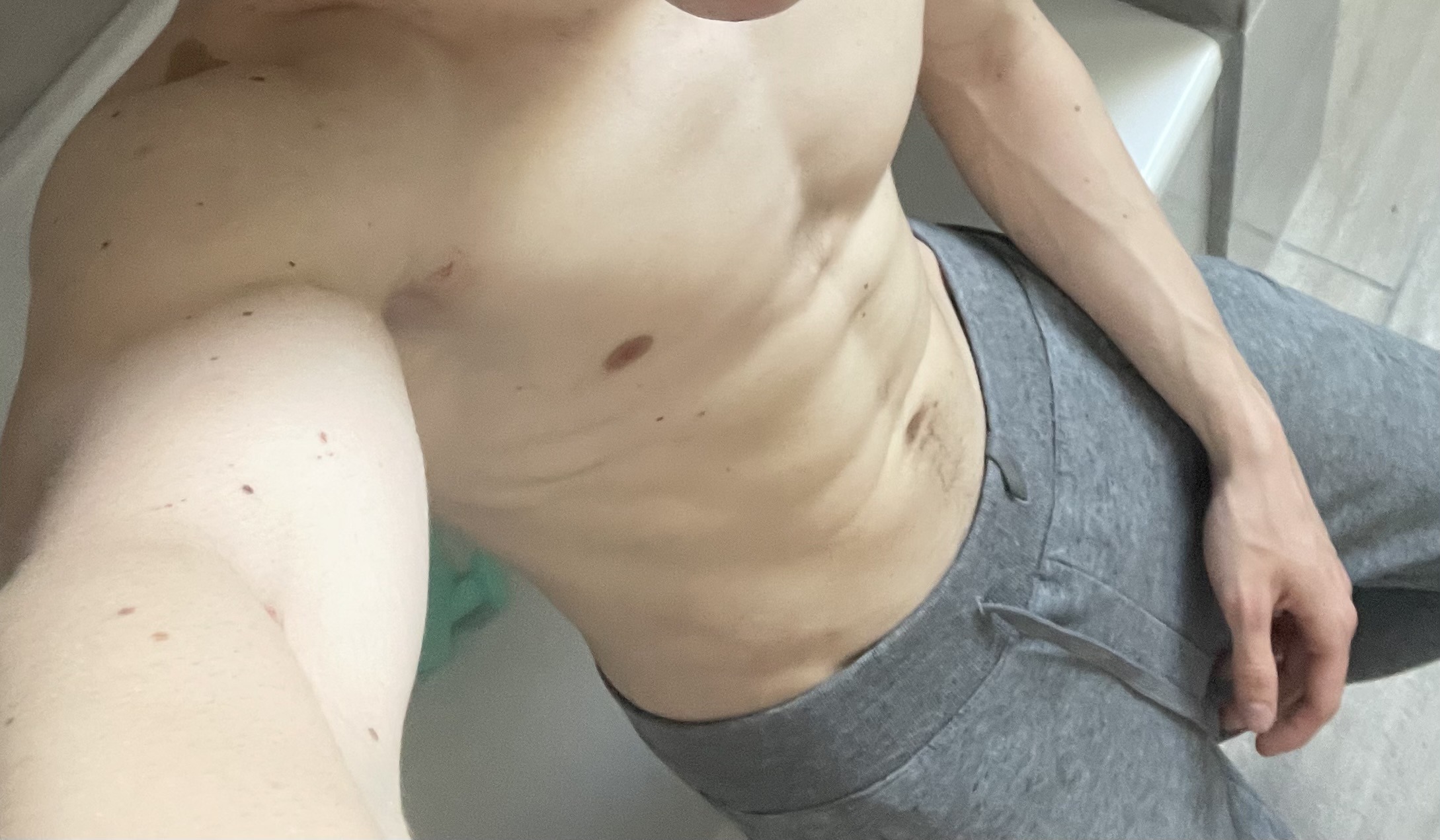 Shun - Chaltrait - Marne | Rencontre gay