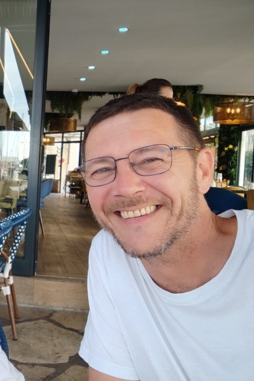 Kendi - Saint-Avold - Moselle | Rencontre gay