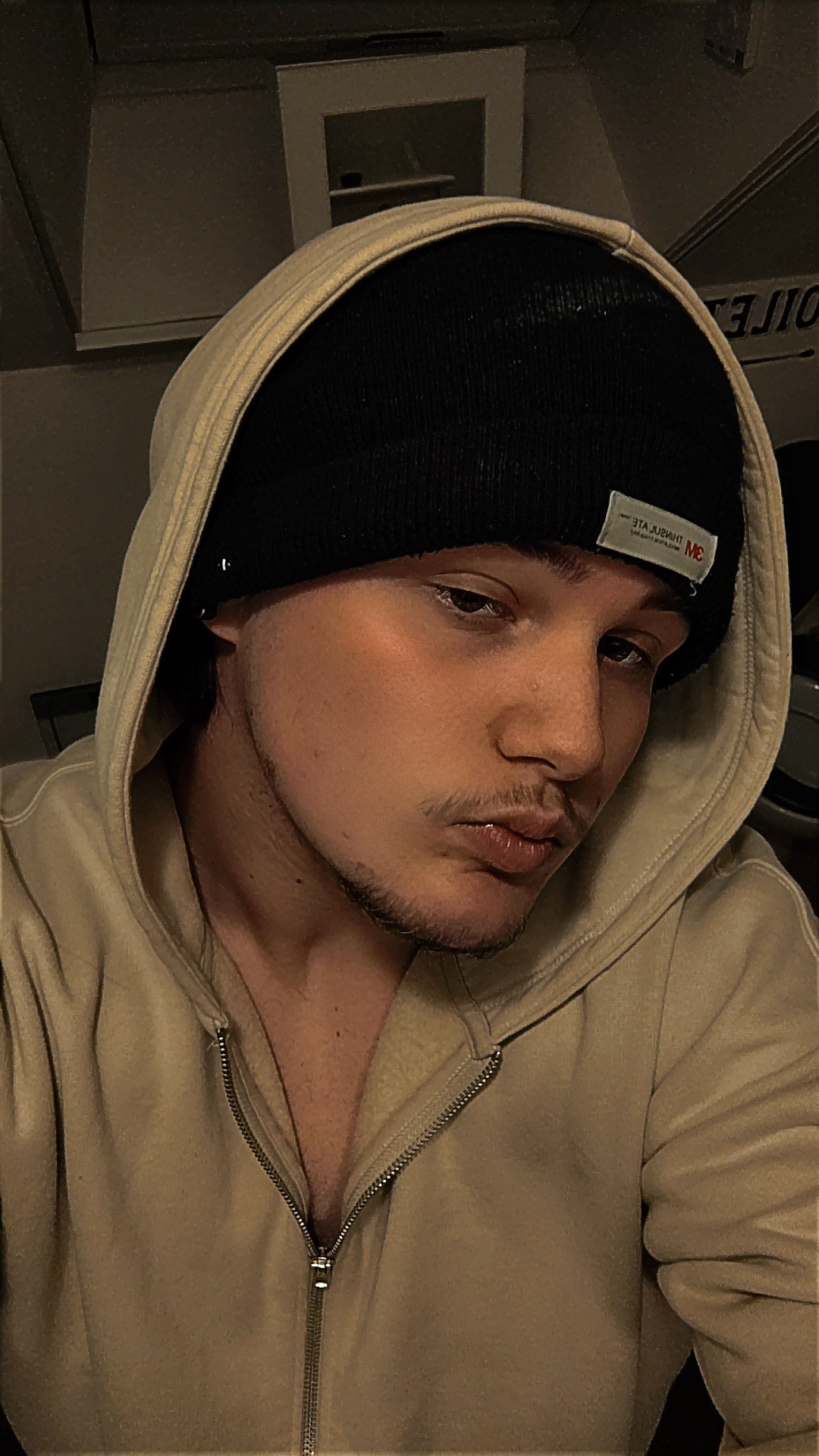 André - Tilly-sur-Meuse - Meuse | Rencontre gay